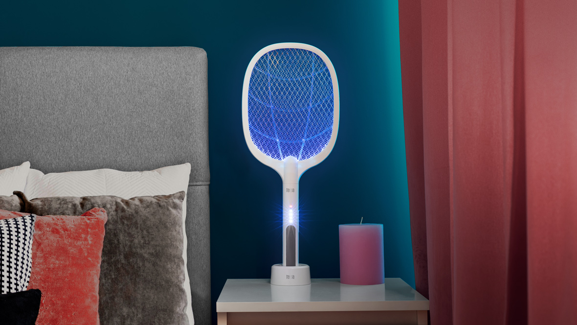 Paleta electrica swatter / lampa UV Teesa Paleta electrica swatter / lampa UV Teesa
