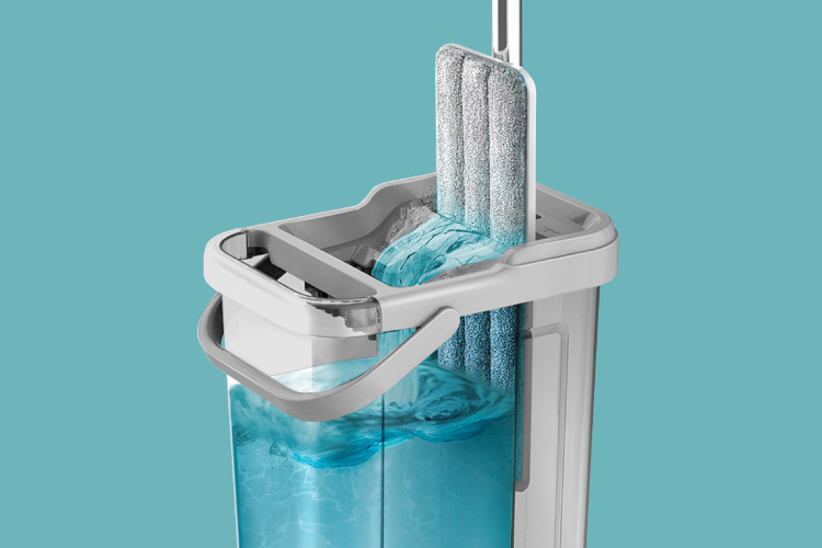 Stoarcere eficienta Mop plat cu storcator
