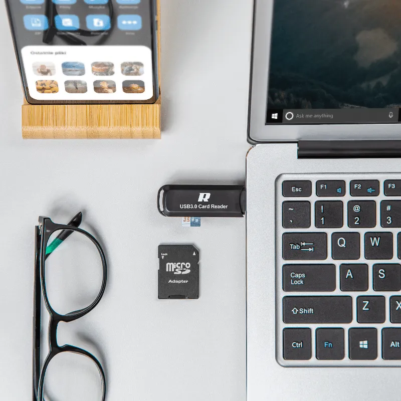 Cititor carduri micro SD USB 3.0 Rebel