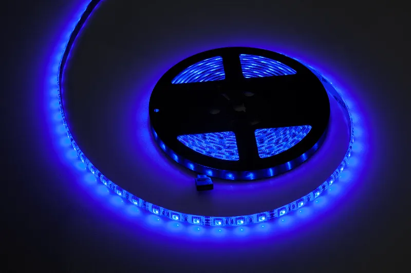 Banda LED RGB 5 m IP65 12 V Rebel