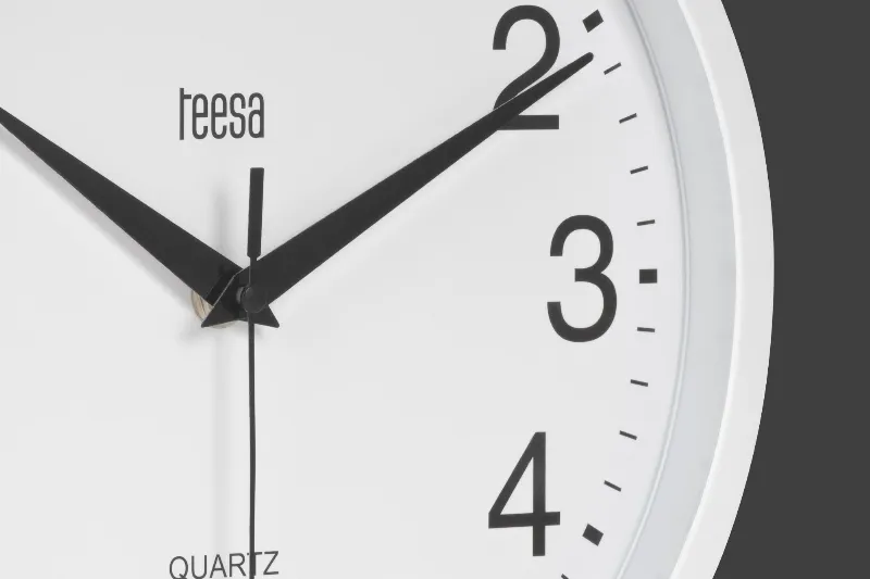 Ceas de perete Teesa 25 cm alb