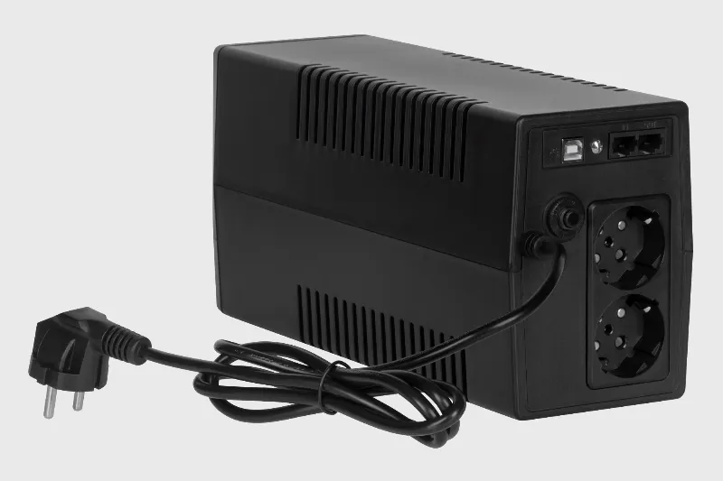 UPS offline Rebel Nanopower Plus 650 (650 VA / 360 W)