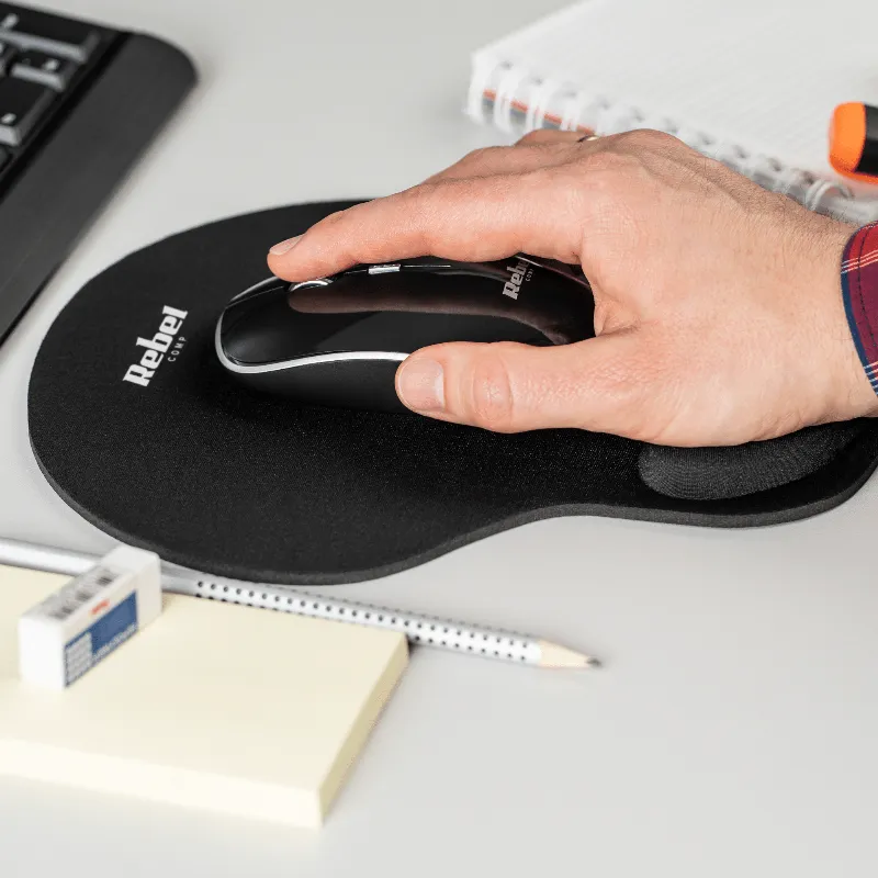Covoras pentru mouse cu suport gel Rebel