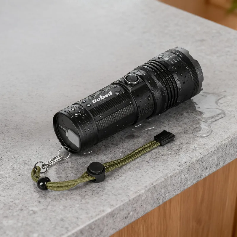 Lanterna reincarcabila LED cu zoom Rebel URZ0916, 20 W