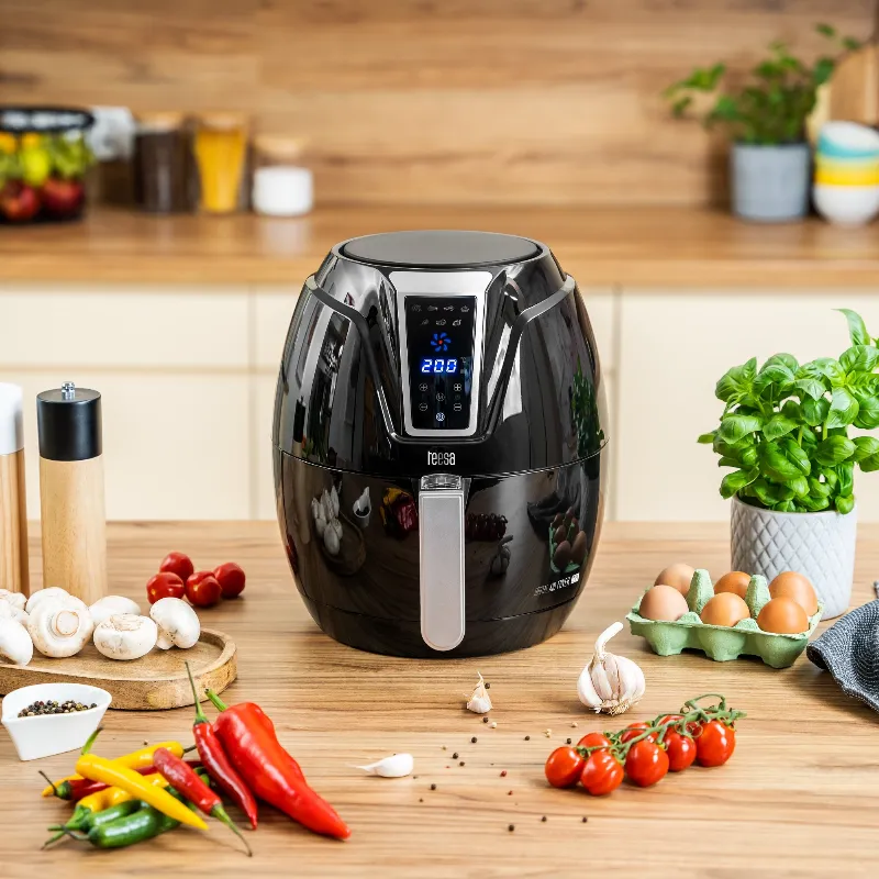 Friteuza fara ulei Teesa Digital Air Fryer 3,2 L negru
