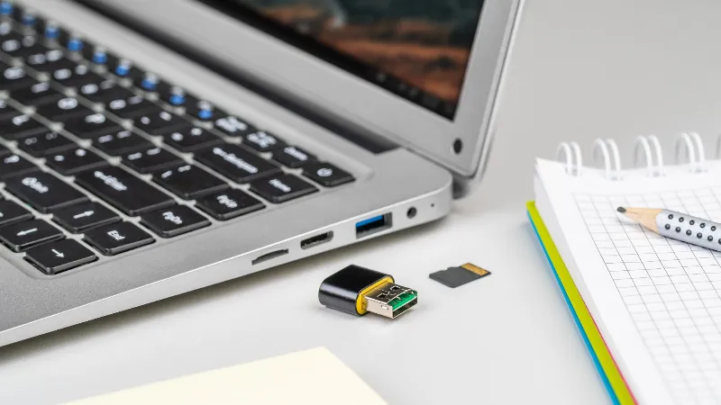 Cititor carduri microSD REBEL R60 mini