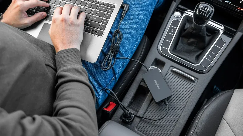 Alimentator Laptop Universal 65W 15-24V Rebel