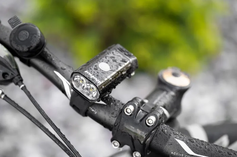 Far bicicleta Rebel 5 W cu acumulator