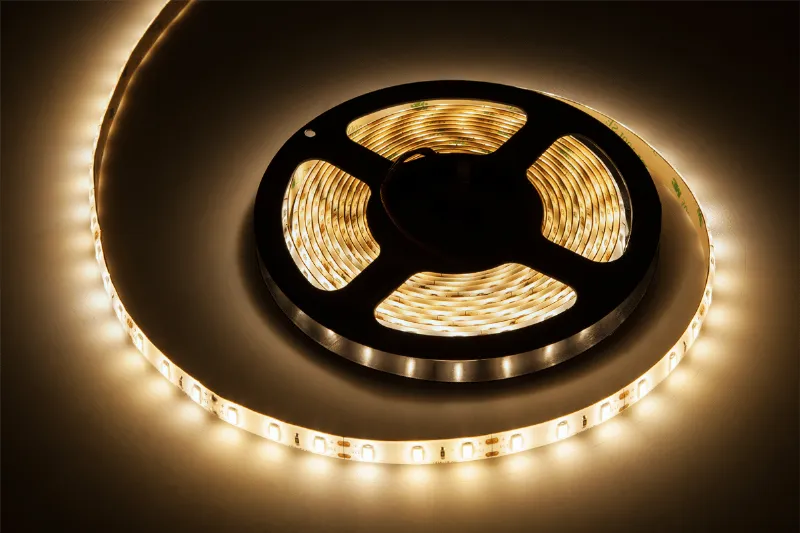 Banda LED Rebel 5 m, alb cald, IP65, 12 V