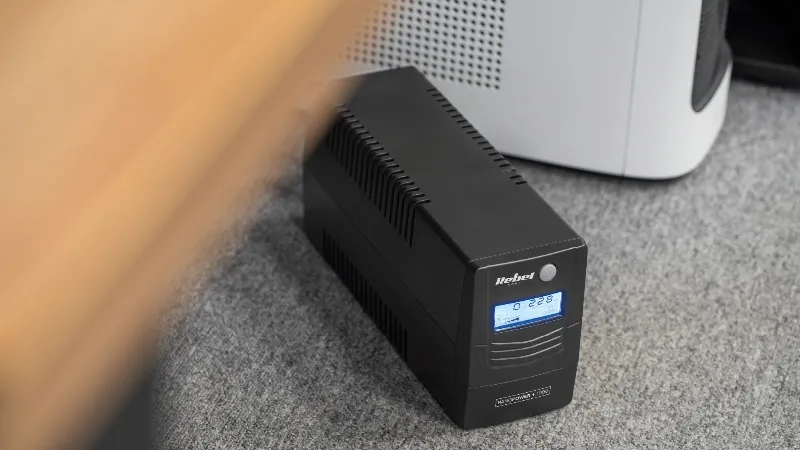UPS Offline Nanopower Plus 1000 (1000VA/600W) Rebel