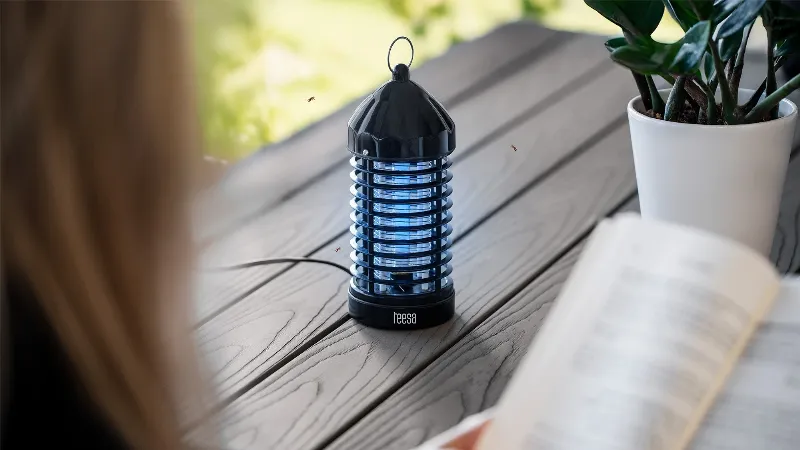 Lampa UV-A anti insecte Teesa 2 W